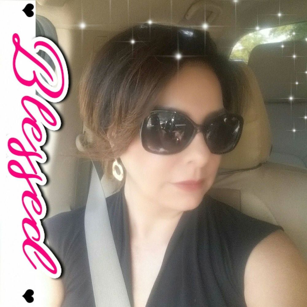 Meet your Posher, Rocio